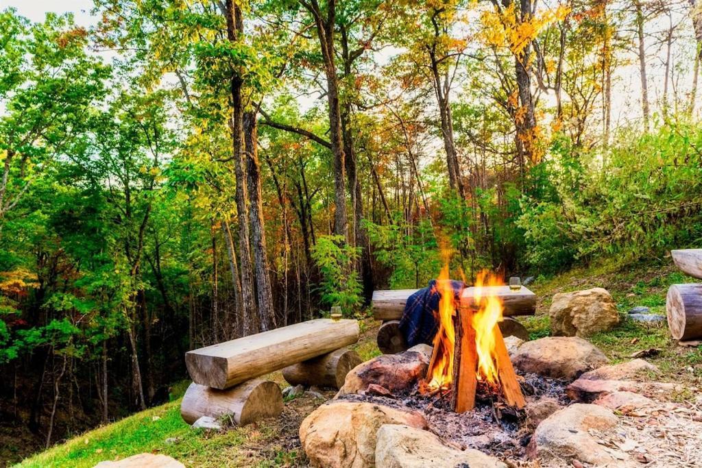 Nordic Mountain Modern Lodge - Family Friendly Luxury Cabin In Walden'S Ridge Севьервилл Экстерьер фото