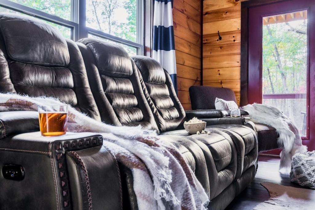 Nordic Mountain Modern Lodge - Family Friendly Luxury Cabin In Walden'S Ridge Севьервилл Экстерьер фото