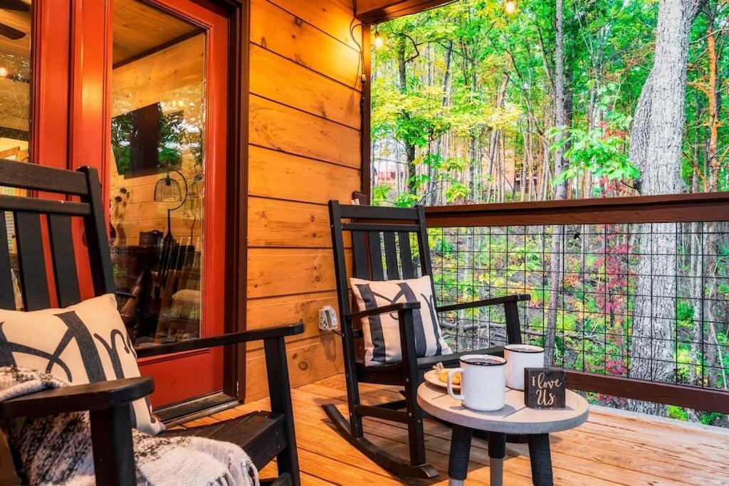 Nordic Mountain Modern Lodge - Family Friendly Luxury Cabin In Walden'S Ridge Севьервилл Экстерьер фото