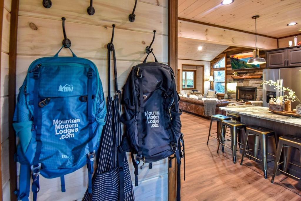 Nordic Mountain Modern Lodge - Family Friendly Luxury Cabin In Walden'S Ridge Севьервилл Экстерьер фото
