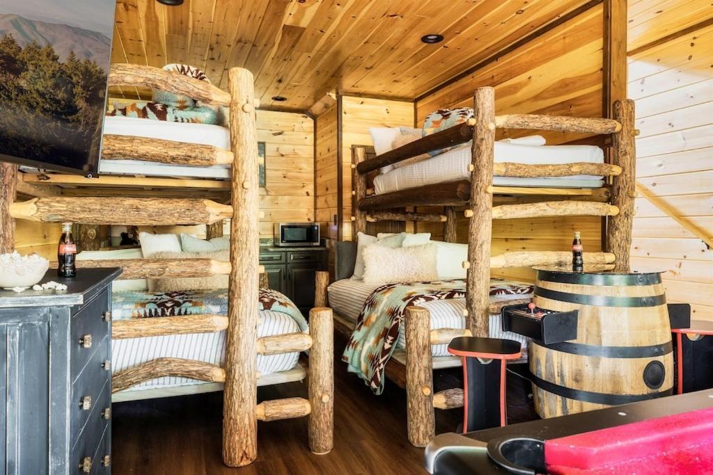 Nordic Mountain Modern Lodge - Family Friendly Luxury Cabin In Walden'S Ridge Севьервилл Экстерьер фото