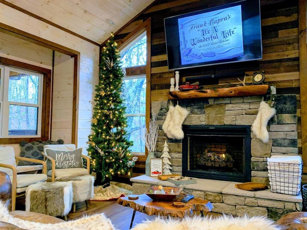 Nordic Mountain Modern Lodge - Family Friendly Luxury Cabin In Walden'S Ridge Севьервилл Экстерьер фото